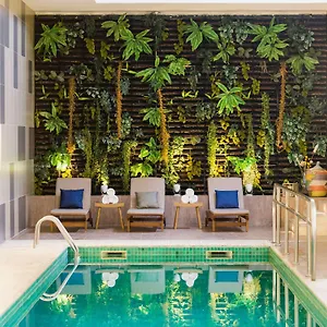 Hotel Novotel Airport